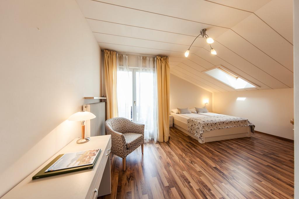 Hotel Landhaus Innerhofer Schenna Extérieur photo